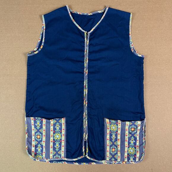 Vintage Handmade Quilt Floral Folk Scandinavian Pattern Vest Fits like Medium - Picture 1 of 8